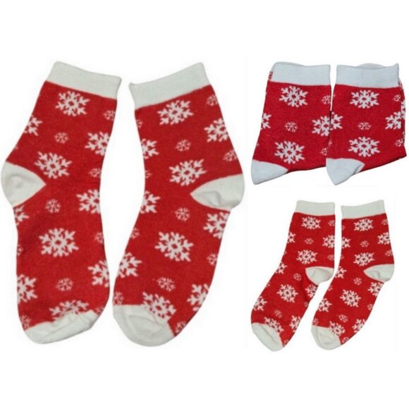 3 Pc. Christmas-Themed Large Gift Bag 1 Pair Socks Plastic Tumbler Gift Set NEW - Picture 4 of 16